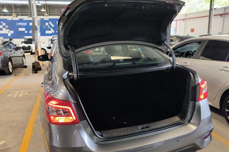 Used Nissan Sylphy 2022 Classic 1.6XE CVT Comfort Edition Trunk