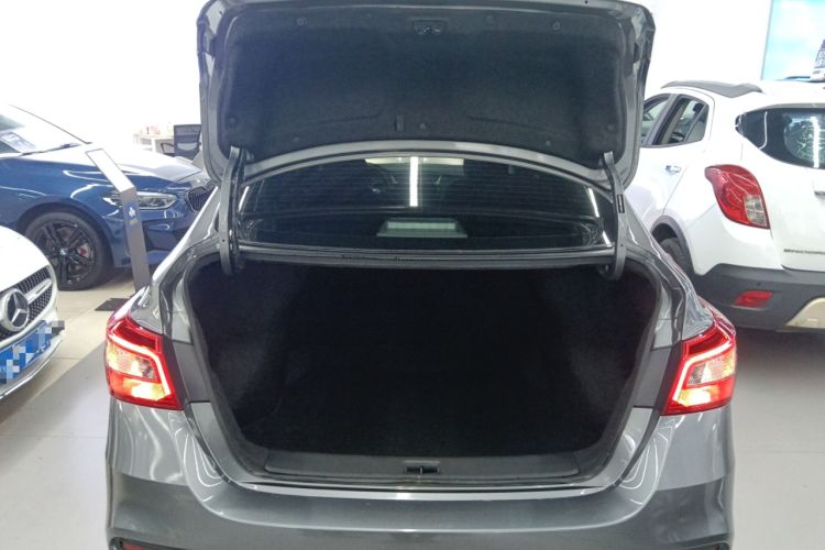 Used Nissan Sylphy 2022 Classic 1.6XE CVT Comfort Edition Trunk