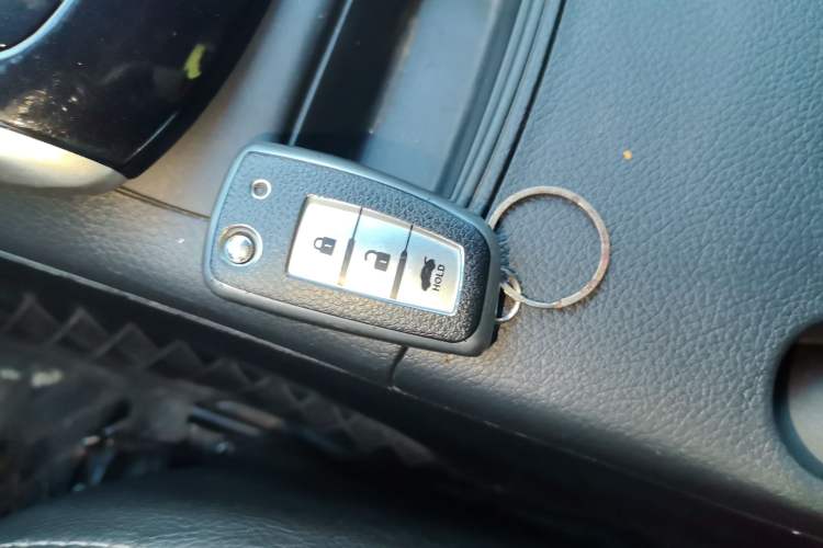 Used Nissan Sylphy 2022 Classic 1.6XL CVT Luxury Edition Vehicle Key