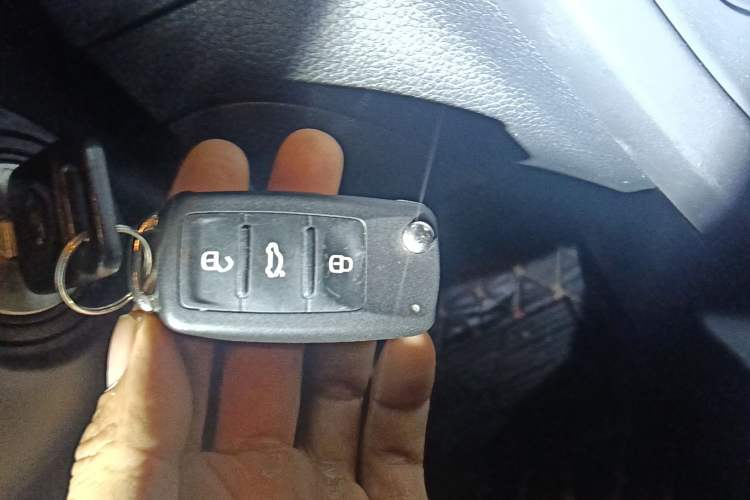 Used Nissan Sylphy 2022 Classic 1.6XE CVT Comfort Edition Vehicle Key