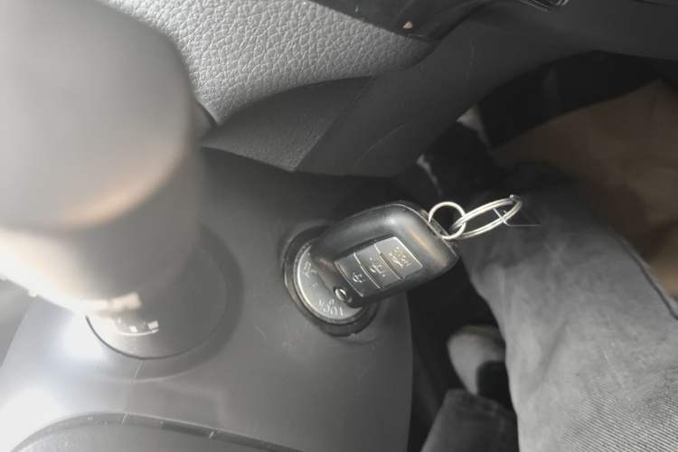 Used Nissan Sylphy 2022 Classic 1.6XE CVT Comfort Edition Vehicle Key