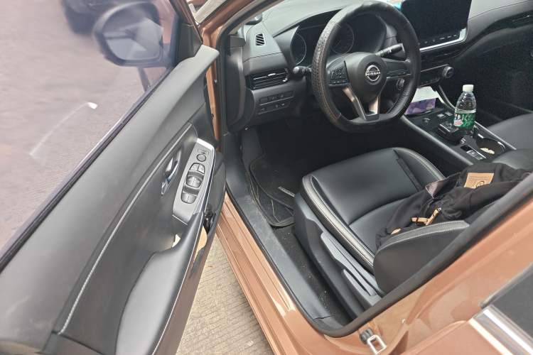 Used Nissan Sylphy 2022 Electric-Drive e-POWER Super Connect PLUS Driver Seat