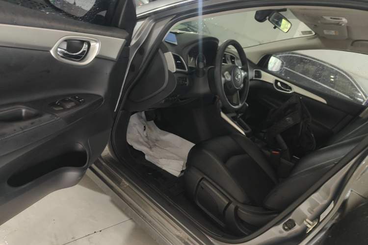 Used Nissan Sylphy 2022 Classic 1.6XE CVT Comfort Edition Driver Seat