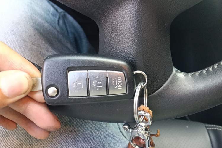 Used Nissan Sylphy 2022 Classic 1.6XE CVT Comfort Edition Vehicle Key