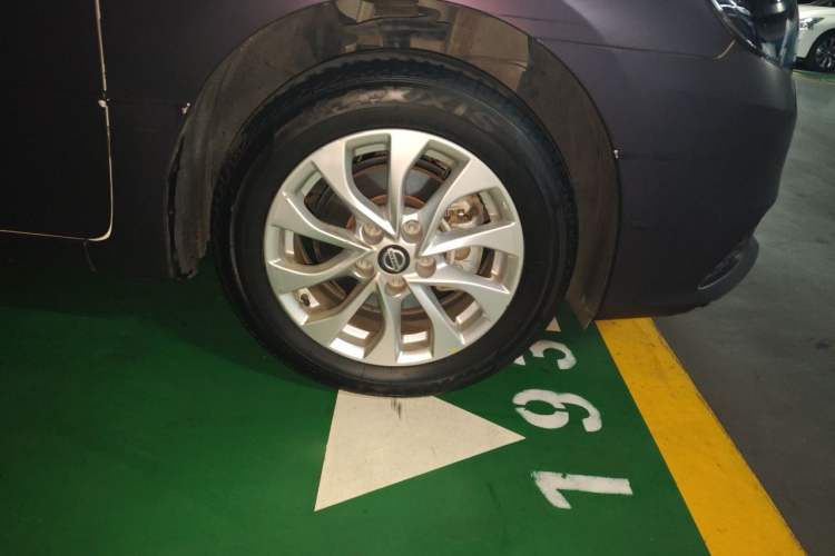 Used Nissan Sylphy 2022 Classic 1.6XE CVT Comfort Edition Right Front Wheel Hub
