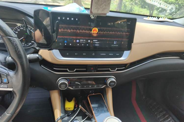 Used Nissan Sylphy 2022 Electric-Drive e-POWER Ultra-Luxury Version Audio And AC Panel