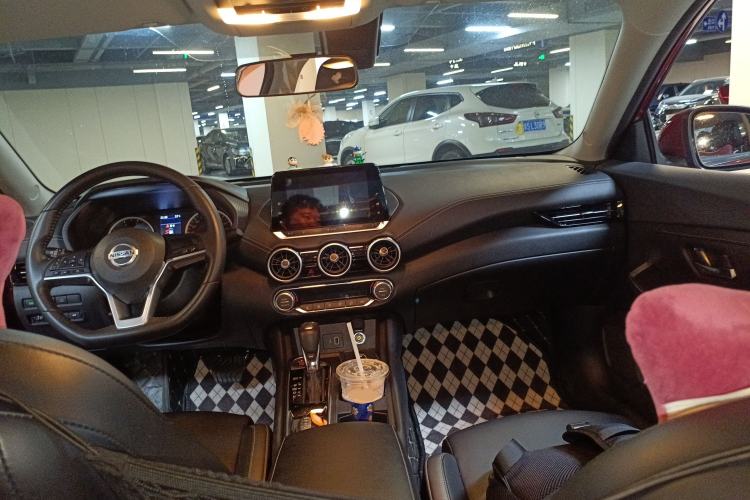 Used Nissan Sylphy 2022 1.6L XL CVT Enjoyment Edition Center Console