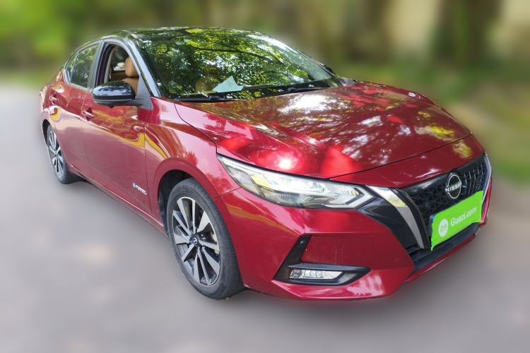 Used Nissan Sylphy 2022 Electric-Drive e-POWER Ultra-Luxury Version Front Right 45 Deg