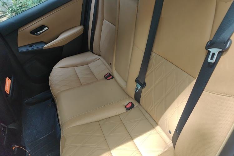 Used Nissan Sylphy 2022 Electric-Drive e-POWER Ultra-Luxury Version Left Rear Seat