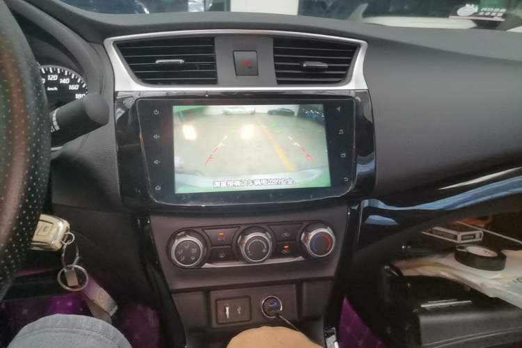 Used Nissan Sylphy 2022 Classic 1.6XL CVT Luxury Edition Audio And AC Panel