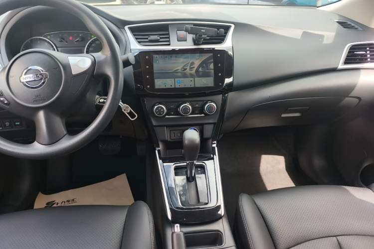 Used Nissan Sylphy 2022 Revised Version Classic 1.6XL CVT Luxury Edition Audio And AC Panel