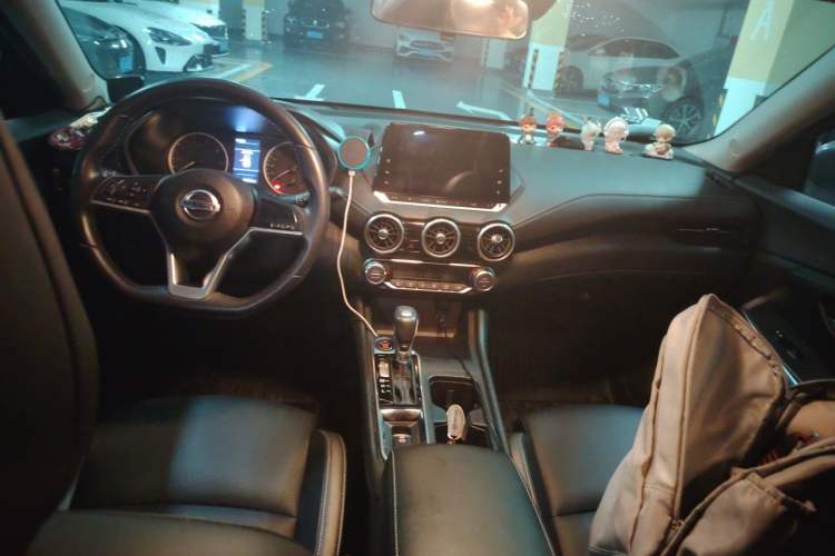 Used Nissan Sylphy 2022 1.6L XL CVT Enjoyment Edition Center Console