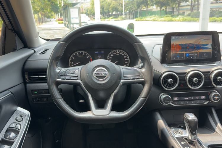 Used Nissan Sylphy 2022 1.6L XL CVT Enjoyment Edition Center Console