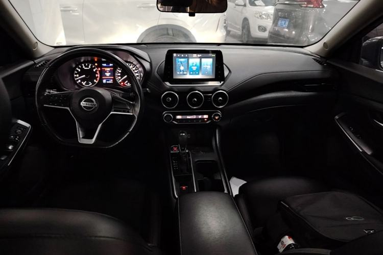 Used Nissan Sylphy 2022 1.6L XL CVT Enjoyment Edition Center Console