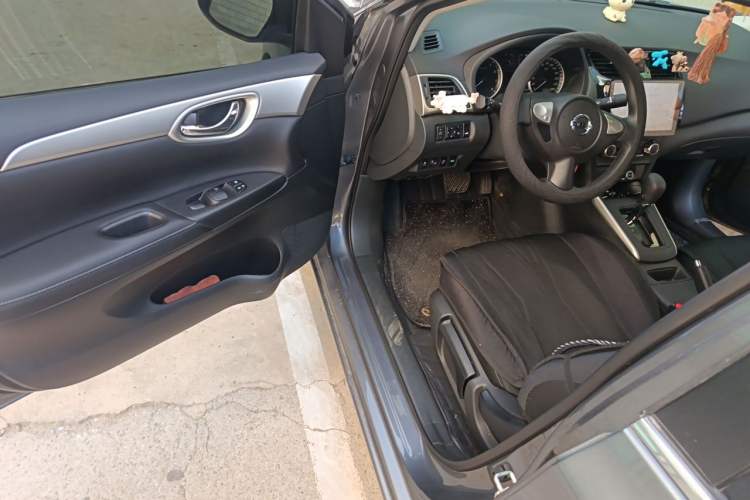 Used Nissan Sylphy 2022 Classic 1.6XE CVT Comfort Edition Driver Seat