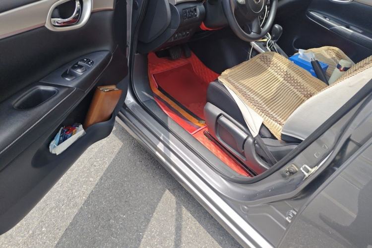 Used Nissan Sylphy 2022 Classic 1.6XE CVT Comfort Edition Driver Seat