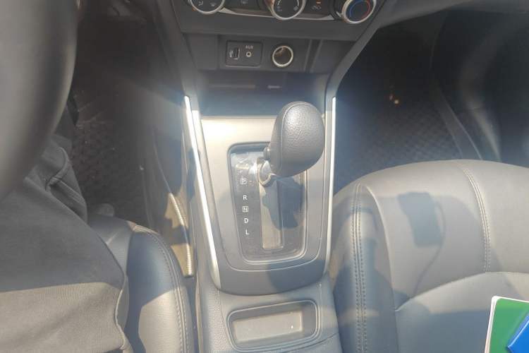 Used Nissan Sylphy 2022 Classic 1.6XE CVT Comfort Edition Gear Lever