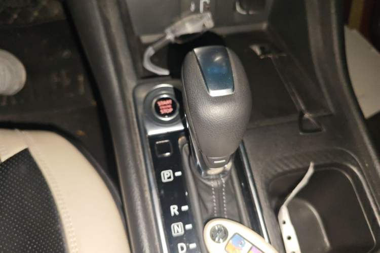 Used Nissan Sylphy 2022 1.6L XL CVT Enjoyment Edition Gear Lever