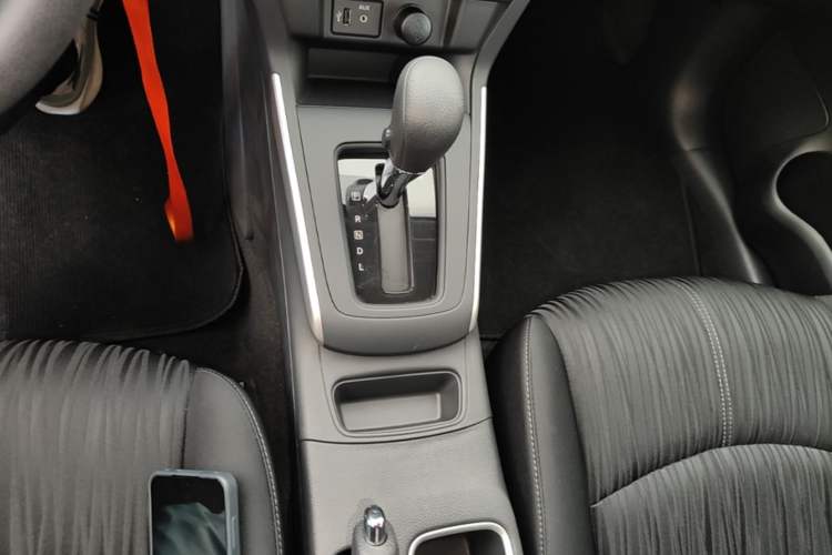 Used Nissan Sylphy 2022 Classic 1.6XE CVT Comfort Edition Gear Lever