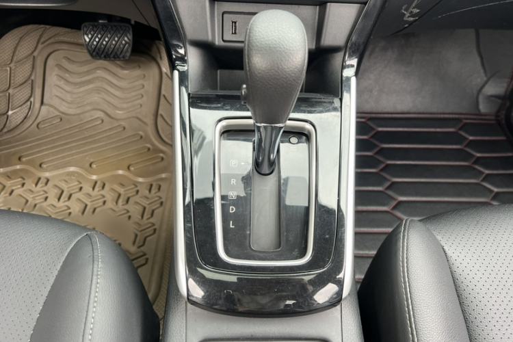 Used Nissan Sylphy 2022 Classic 1.6XL CVT Luxury Edition Gear Lever