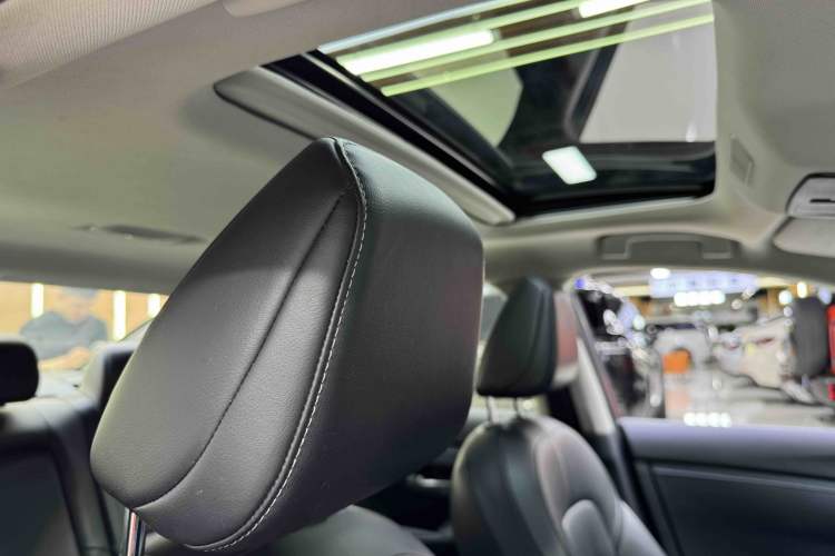 Used Nissan Sylphy 2022 1.6L XL CVT Enjoyment Edition Headliner