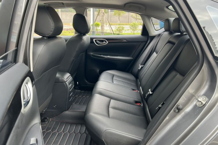 Used Nissan Sylphy 2022 Classic 1.6XL CVT Luxury Edition Interior 2