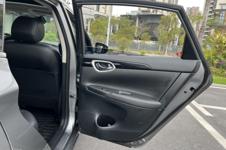 Used Nissan Sylphy 2022 Classic 1.6XL CVT Luxury Edition Interior 4