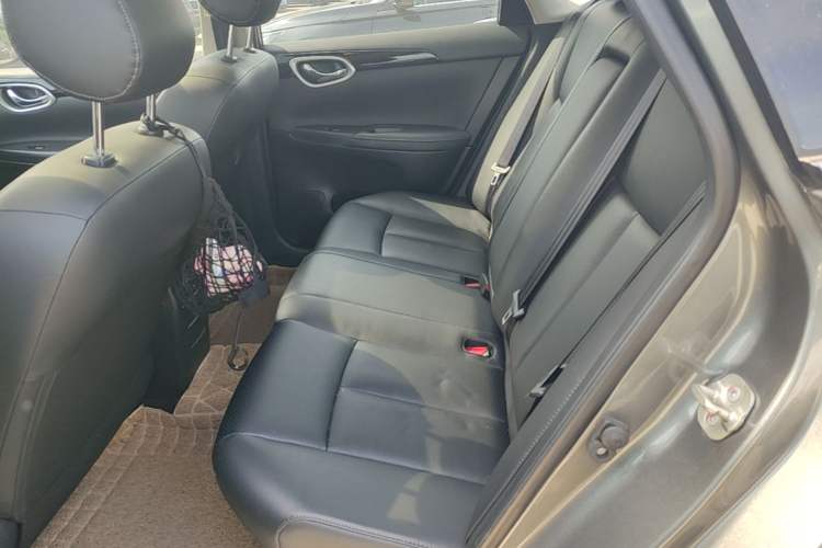Used Nissan Sylphy 2022 Classic 1.6XL CVT Luxury Edition Left Rear Seat