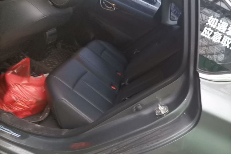 Used Nissan Sylphy 2022 Classic 1.6XL CVT Luxury Edition Left Rear Seat
