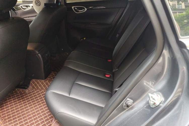 Used Nissan Sylphy 2022 Revised Version Classic 1.6XL CVT Luxury Edition Left Rear Seat