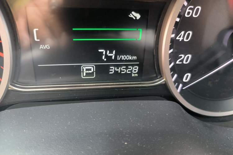 Used Nissan Sylphy 2022 Classic 1.6XL CVT Luxury Edition Odometer Close Up