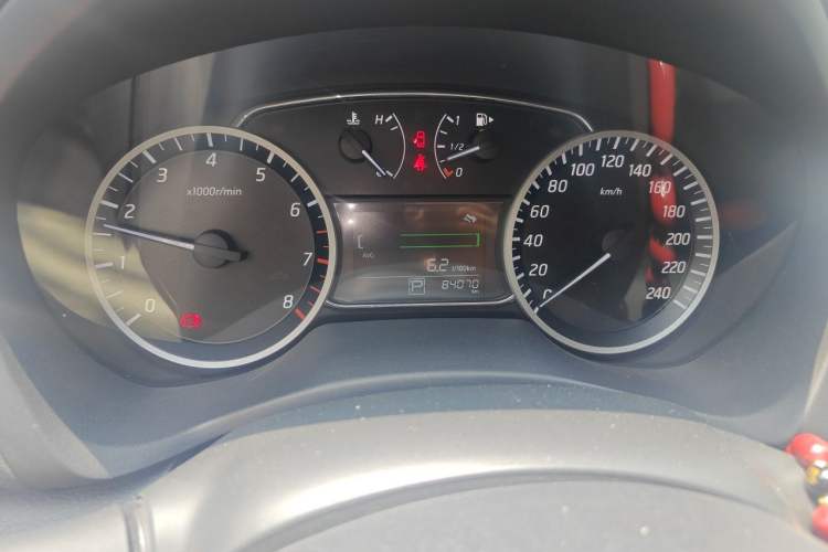 Used Nissan Sylphy 2022 Classic 1.6XE CVT Comfort Edition Odometer Close Up