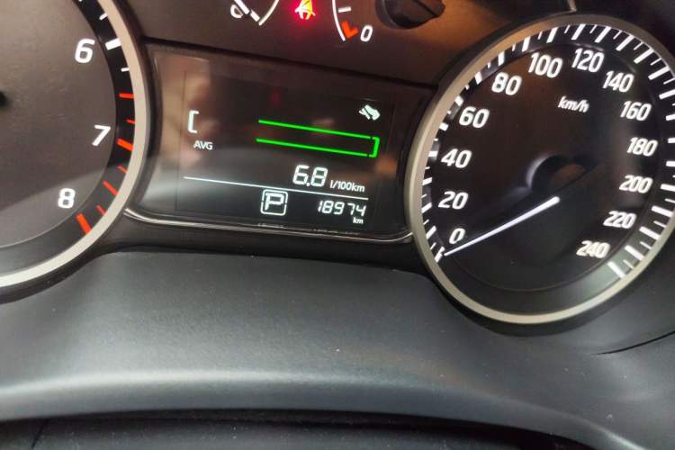 Used Nissan Sylphy 2022 Revised Version Classic 1.6XL CVT Luxury Edition Odometer Close Up