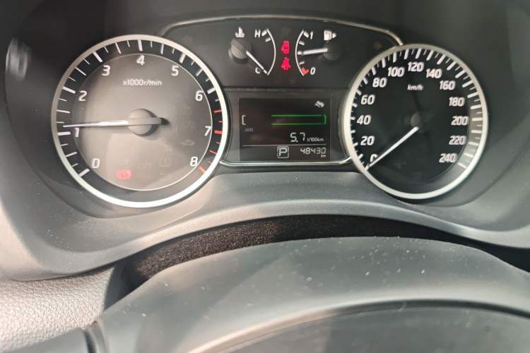 Used Nissan Sylphy 2022 Classic 1.6XE CVT Comfort Edition Odometer Close Up