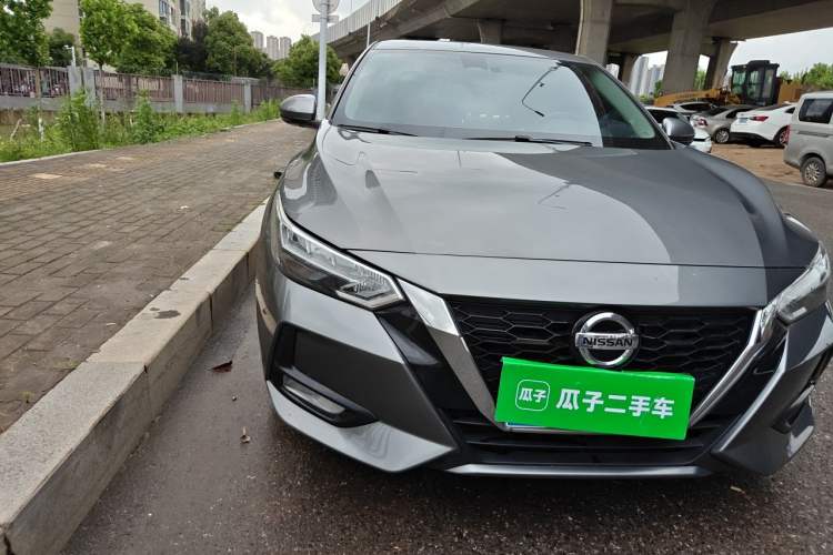 Used Nissan Sylphy 2022 1.6L XL CVT Smart Enjoyment Version Right Front Headlight