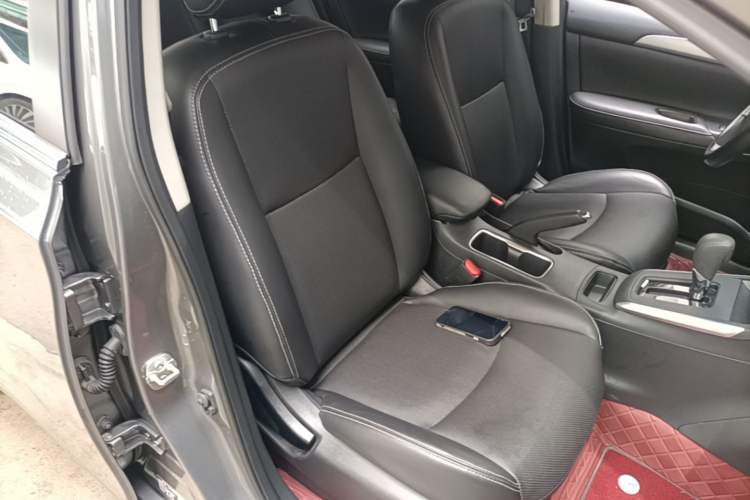 Used Nissan Sylphy 2022 Classic 1.6XE CVT Comfort Edition Right Front Seat