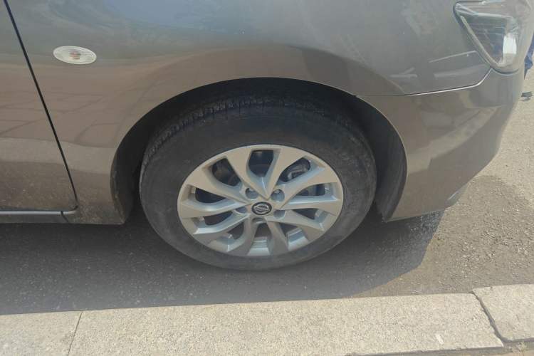 Used Nissan Sylphy 2022 Classic 1.6XE CVT Comfort Edition Right Front Wheel Hub