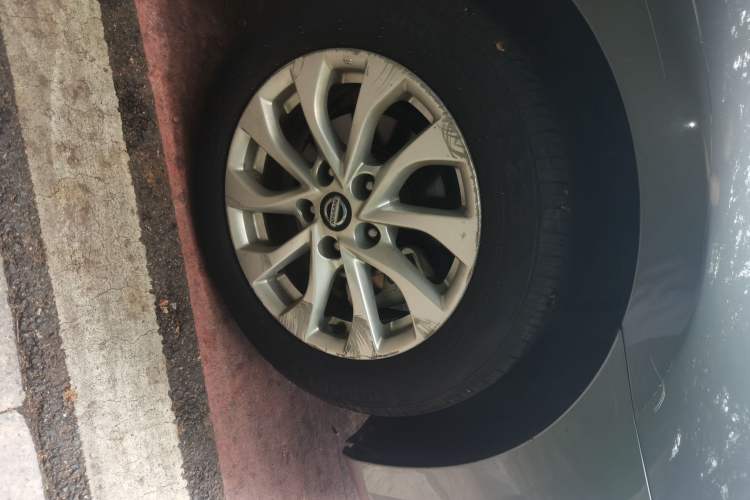 Used Nissan Sylphy 2022 Classic 1.6XE CVT Comfort Edition Right Front Wheel Hub