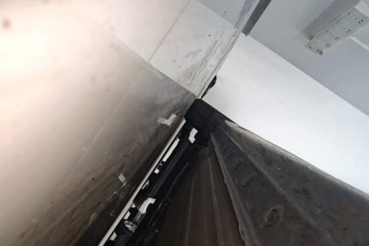 Used Nissan Sylphy 2022 Classic 1.6XE CVT Comfort Edition Right Side Sill