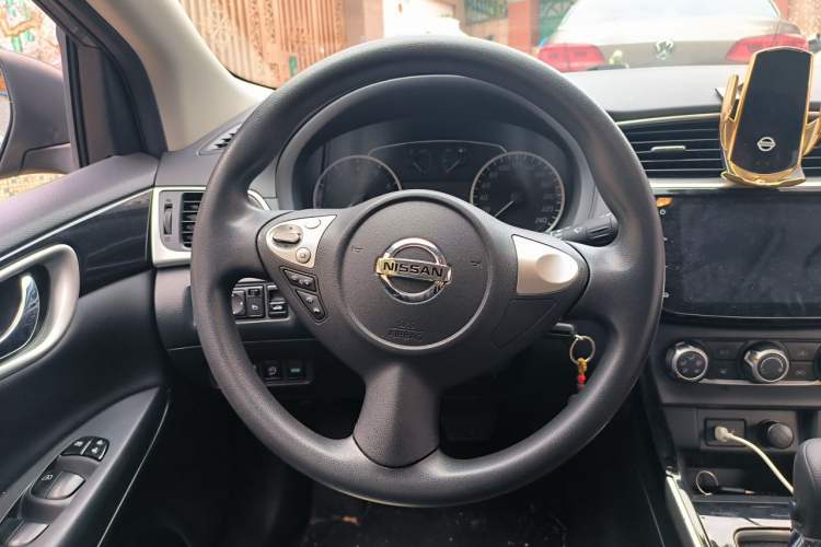 Used Nissan Sylphy 2022 Classic 1.6XL CVT Luxury Edition Steering Wheel