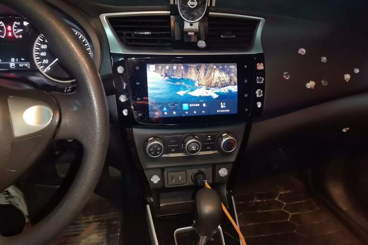 Used Nissan Sylphy 2022 Classic 1.6XL CVT Luxury Edition Audio And AC Panel