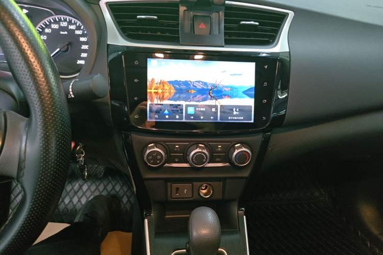 Used Nissan Sylphy 2022 Classic 1.6XL CVT Luxury Edition Audio And AC Panel
