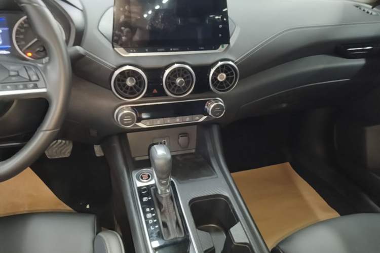 Used Nissan Sylphy 2022 1.6L XL CVT Smart Enjoyment Version Audio And AC Panel