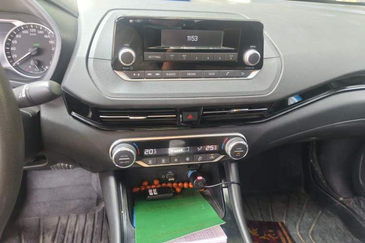 Used Nissan Sylphy 2022 e-POWER All-Electric Drive Pro Audio And AC Panel