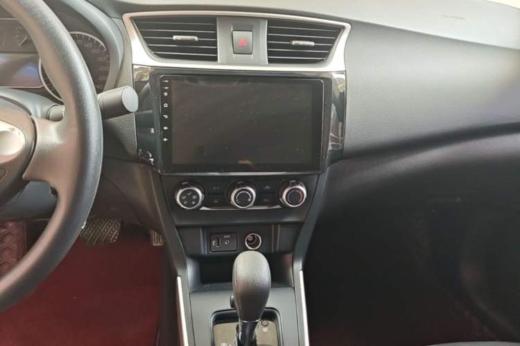 Used Nissan Sylphy 2022 Classic 1.6XE CVT Comfort Edition Audio And AC Panel