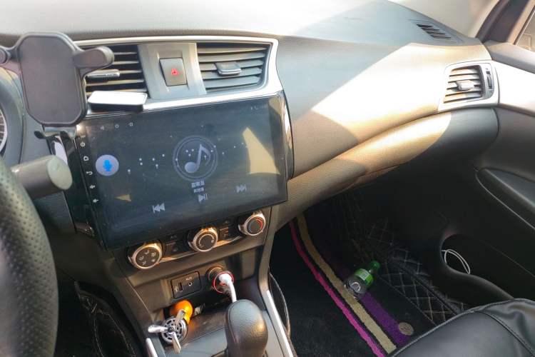 Used Nissan Sylphy 2022 Classic 1.6XE CVT Comfort Edition Audio And AC Panel