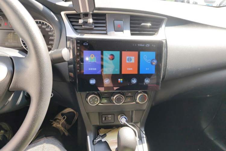 Used Nissan Sylphy 2022 Classic 1.6XE CVT Comfort Edition Audio And AC Panel
