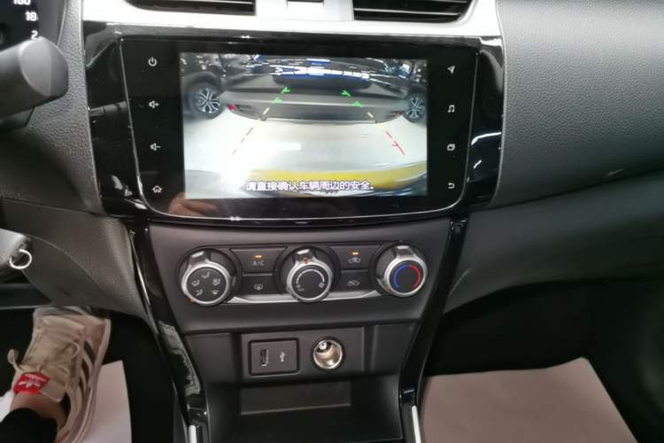 Used Nissan Sylphy 2022 Classic 1.6XL CVT Luxury Edition Audio And AC Panel