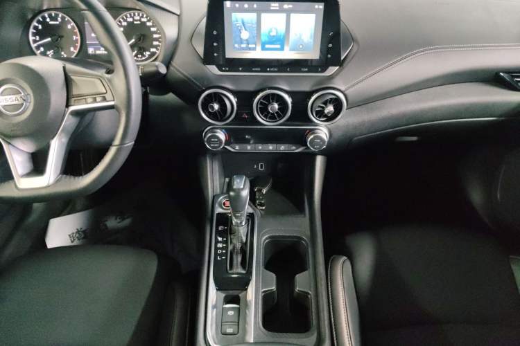 Used Nissan Sylphy 2022 1.6L XL CVT Enjoyment Edition Audio And AC Panel
