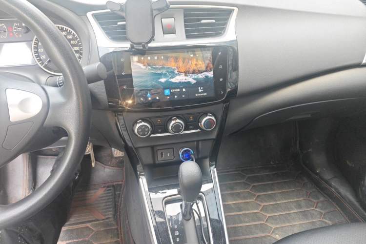 Used Nissan Sylphy 2022 Classic 1.6XL CVT Luxury Edition Audio And AC Panel